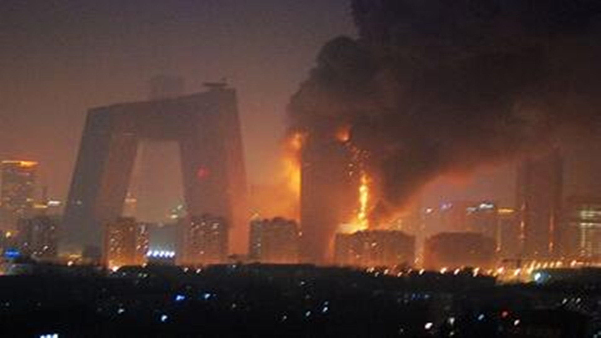 哪種保溫材料具有“防火外套”？