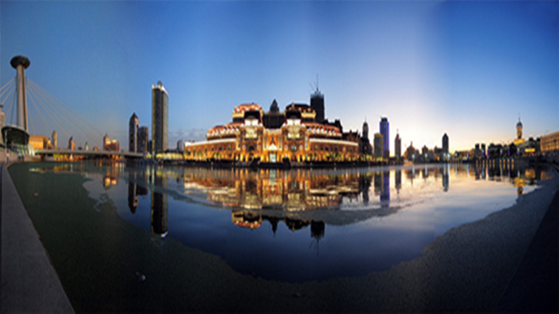 天津津灣廣場STP無機真空保溫板應(yīng)用案例